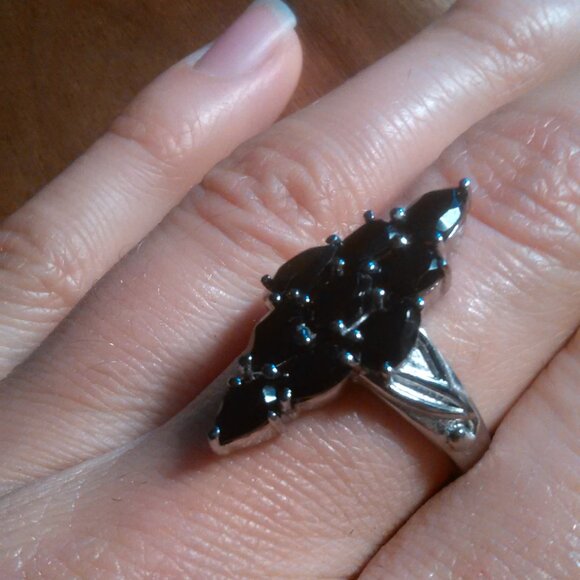 Elongated Design Thai Black Spinel Stainless Steel Cluster Ring (Size 9) - Picture 2 of 10